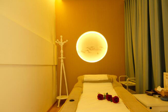 杭州余杭日式指压的寂静美学：在按压中听见雪落的声音